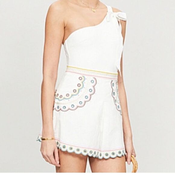 Zimmermann Pants - Zimmermann Size 2 Peggy Linen Shorts White Colorful Embroidered Accent Coastal